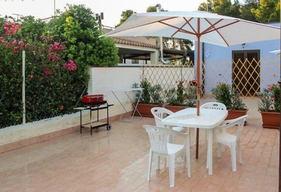 Le Perle Azzurre Vila Fontane Bianche Exterior foto