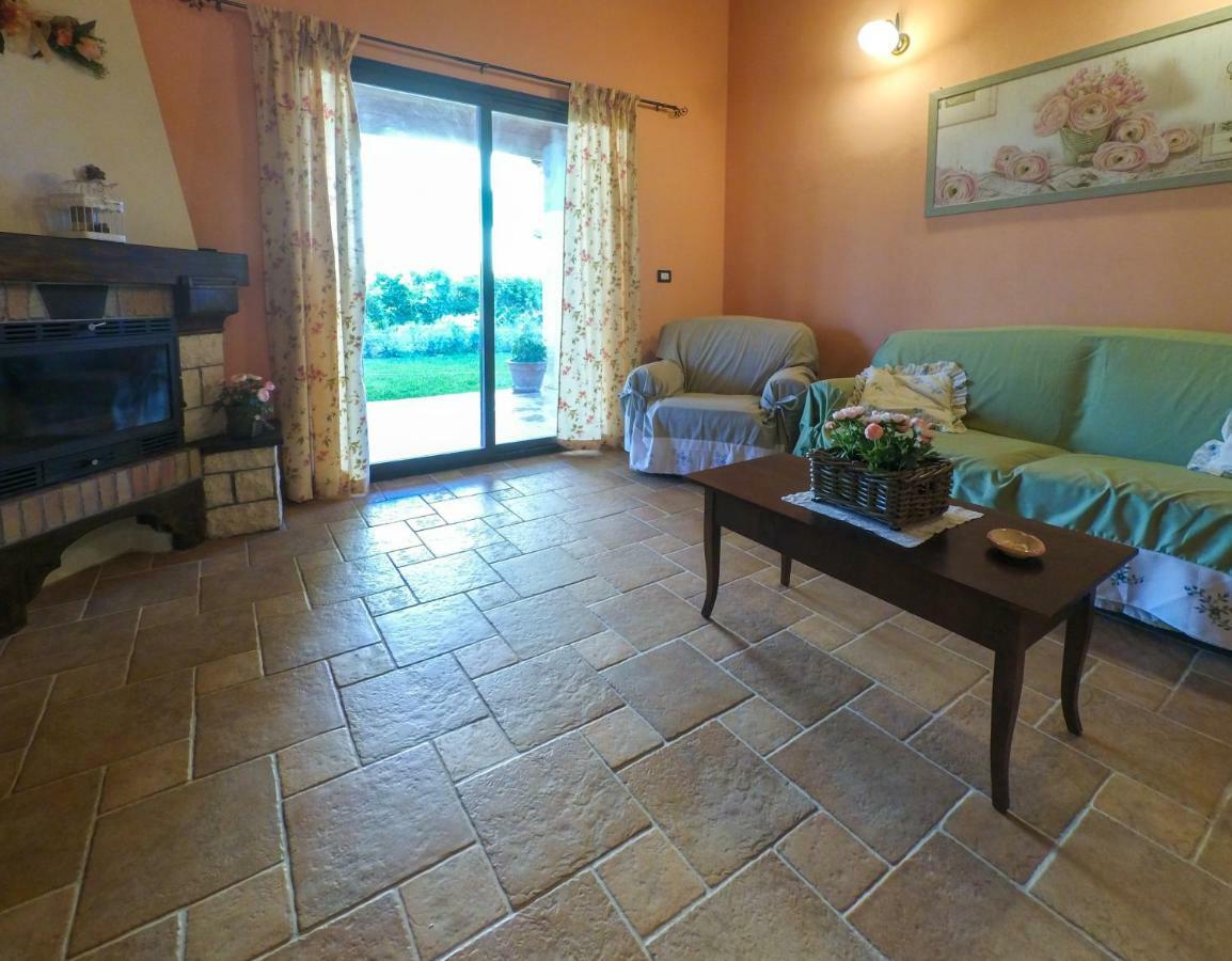 Le Perle Azzurre Vila Fontane Bianche Exterior foto